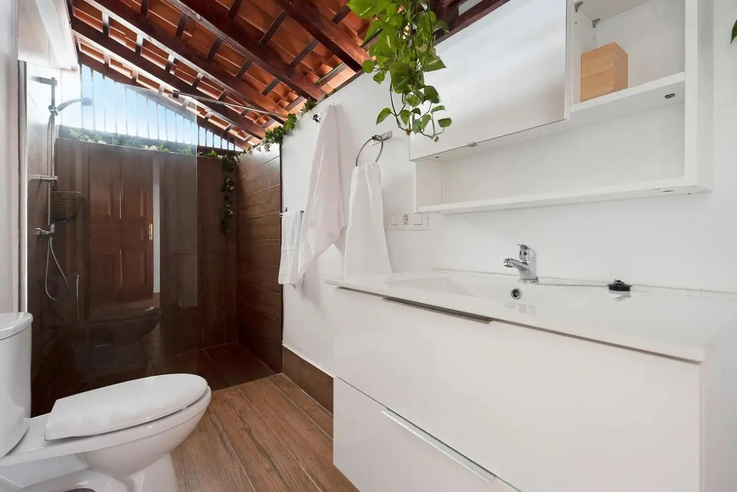 הוילה אדחה Casa La Relva - Terraza Y Jacuzzi 0*,
